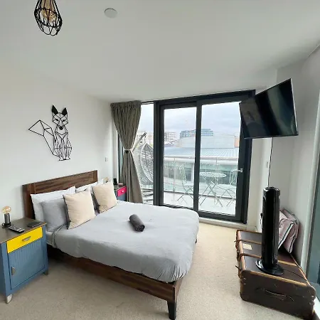 Luxury Boutique Penthouse - Balcony (adults Only) Apartment